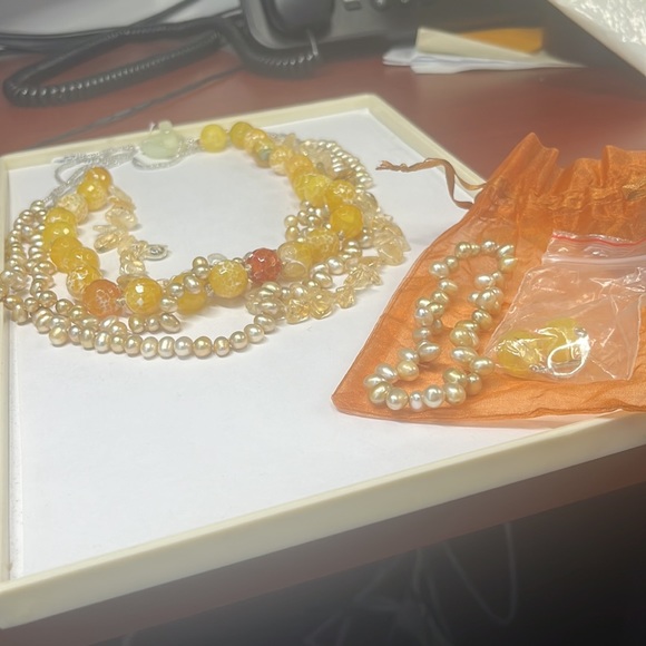 4 Strand Set Agate Pearl Citraine With Bracelet and Earrings - Picture 3 of 3